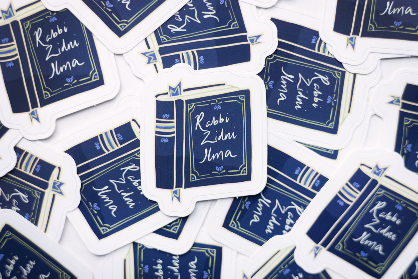 "Rabbi Zidni Ilma" Illustrated Book Sticker – Hand-Drawn Islamic Reminder