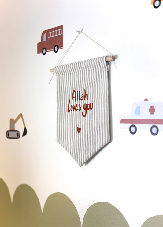 'Allah Loves You' Wall Banner